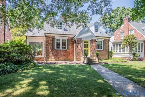 Tiny photo for 10 Westmoreland Street, Richmond, VA 23226 (MLS # 2610032)