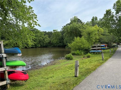 Tiny photo for 15111 Manor Gate Place, Midlothian, VA 23112 (MLS # 2609452)