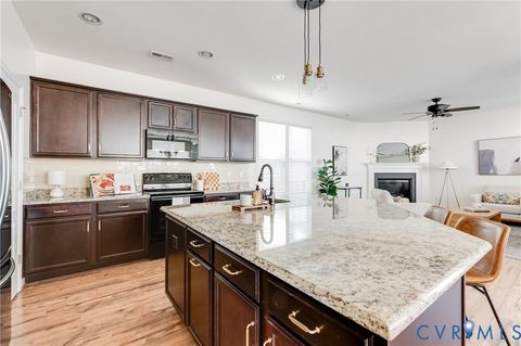 Tiny photo for 16820 Thornapple Run, Moseley, VA 23120 (MLS # 2600186)