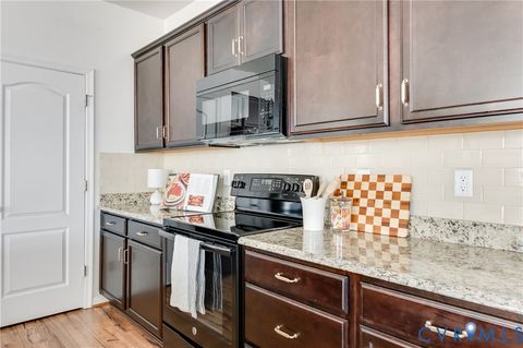 Tiny photo for 16820 Thornapple Run, Moseley, VA 23120 (MLS # 2600186)