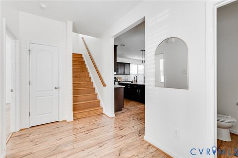 Tiny photo for 16820 Thornapple Run, Moseley, VA 23120 (MLS # 2600186)