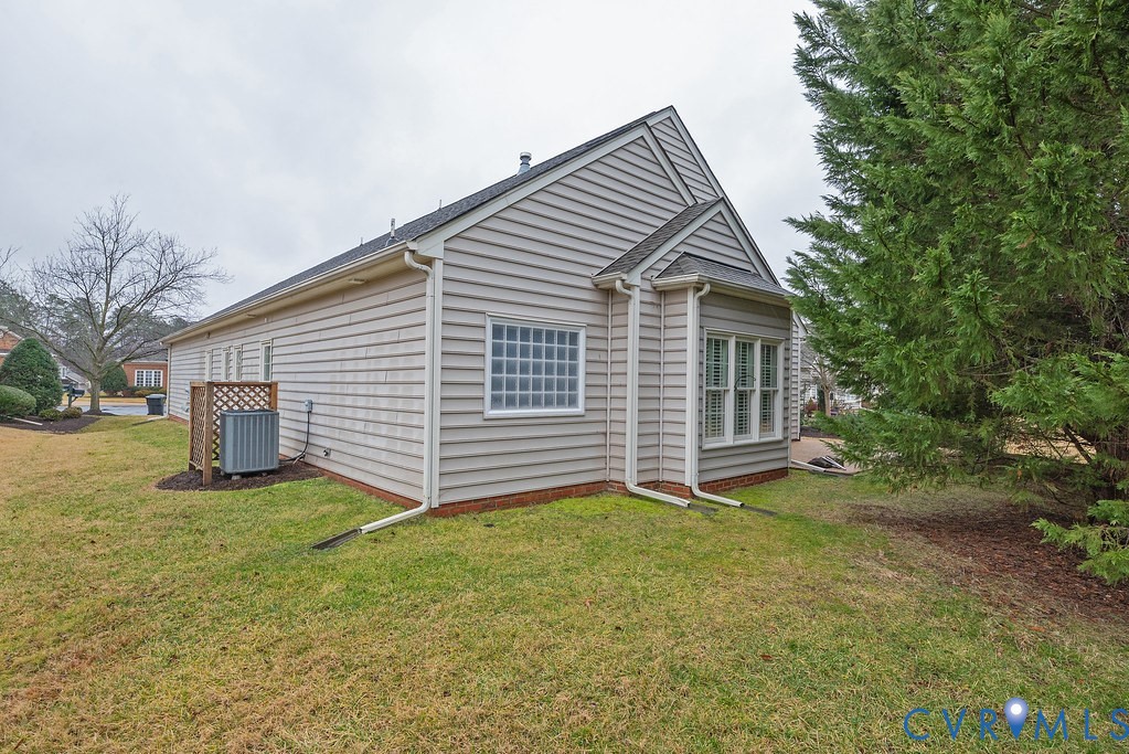 5016 Hickory Downs Court