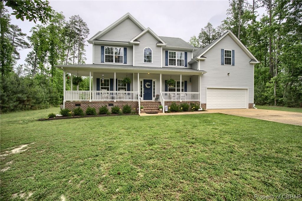 Photo for 8487 Thomas Jefferson Way, Gloucester, VA 23061 (MLS # 2312799)