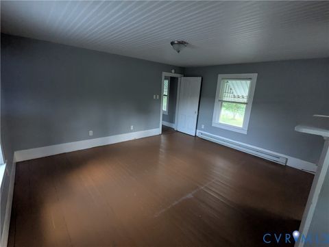 Tiny photo for 333 Gwynnsville Road, Redart, VA 23076 (MLS # 2618392)