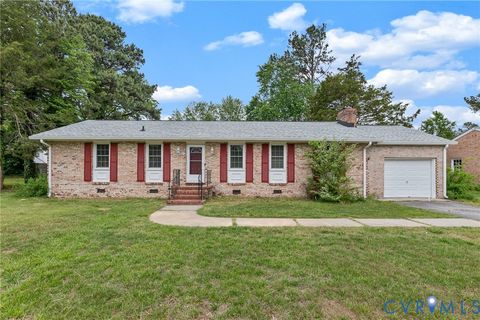 Photo of 1206 Duke Of Gloucester Street, Colonial Heights, VA 23834 (MLS # 2611456)