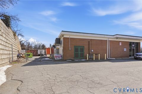 Tiny photo for 601 Cherry Avenue, Charlottesville, VA 22903 (MLS # 2602745)