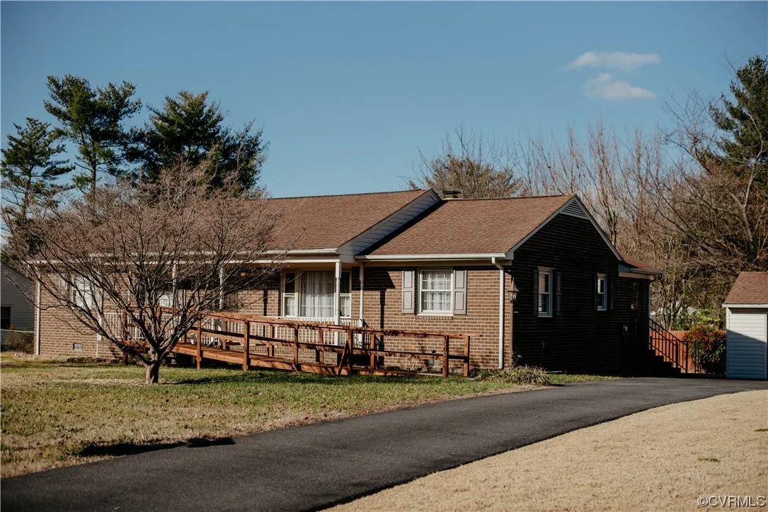 3098069986.jpeg?format=webp