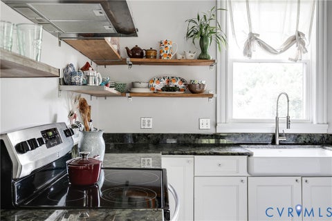 Tiny photo for 603 W 26th Street, Richmond, VA 23225 (MLS # 2626191)