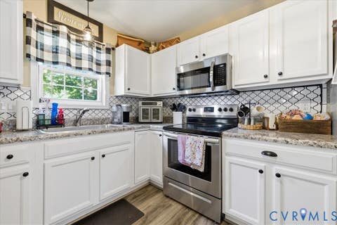 Tiny photo for 3136 Poplar View Pl PL, Chester, VA 23831 (MLS # 2620359)