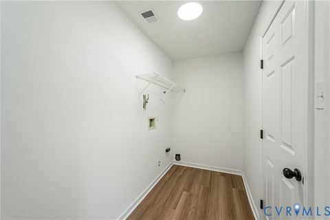 Tiny photo for 3724 Arborgrove Court, Richmond, VA 23223 (MLS # 2612620)