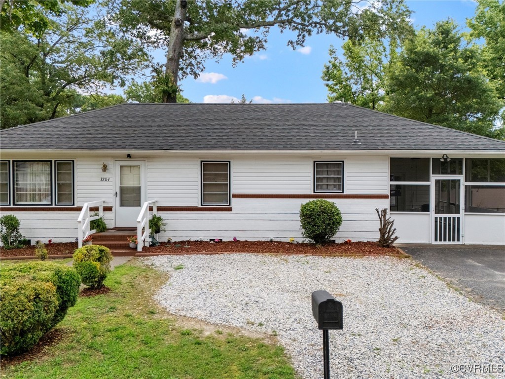 Hopewell, Virginia 23860, United States, 3 Bedrooms Bedrooms, ,2 BathroomsBathrooms,Residential,Pending,152172