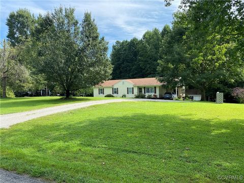 A home in Amelia Courthouse