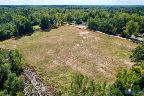 Tiny photo for 659 E Courthouse Road, Blackstone, VA 23824 (MLS # 2628632)