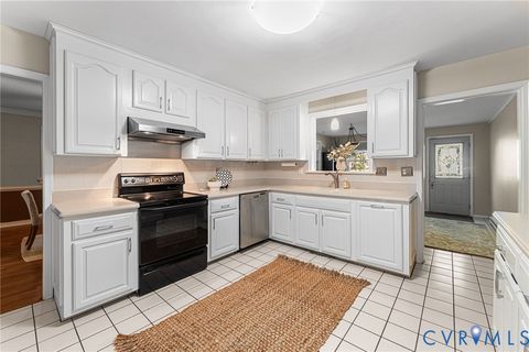 Tiny photo for 12869 Richmond Street, Chester, VA 23831 (MLS # 2602835)