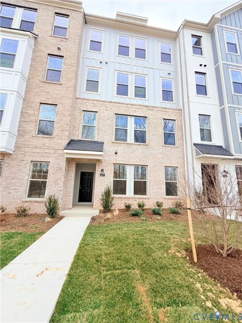 Photo of 3627 Notch Trail Lane #A, Glen Allen, VA 23233 (MLS # 2611338)