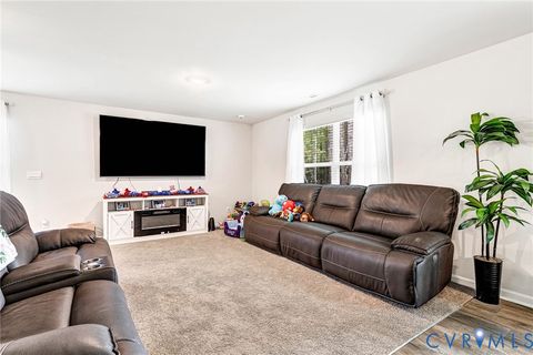 Tiny photo for 205 River Landing Crescent, Franklin, VA 23851 (MLS # 2615182)