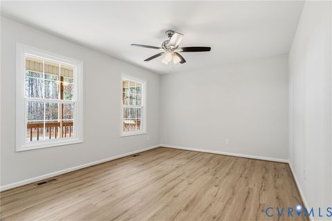 Tiny photo for 14624 Wilkinson Road, DeWitt, VA 23840 (MLS # 2605760)