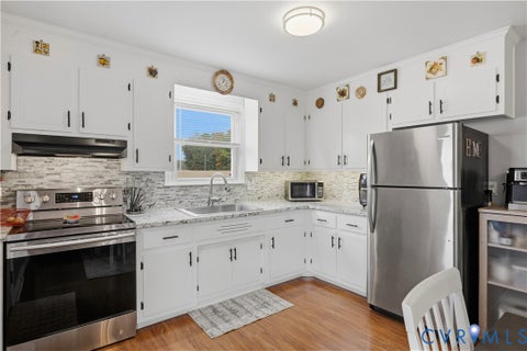 Tiny photo for 16401 Anderson Drive, Disputanta, VA 23833 (MLS # 2629222)