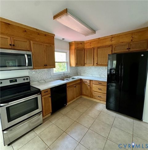 Tiny photo for 4590 Fox Chase Run, Gum Spring, VA 23065 (MLS # 2529844)