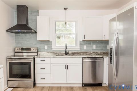 Tiny photo for 240 Terrace Avenue, Petersburg, VA 23803 (MLS # 2608951)