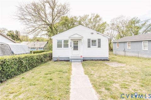 Tiny photo for 240 Terrace Avenue, Petersburg, VA 23803 (MLS # 2608951)