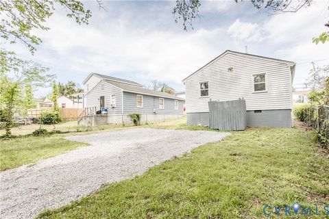 Tiny photo for 240 Terrace Avenue, Petersburg, VA 23803 (MLS # 2608951)