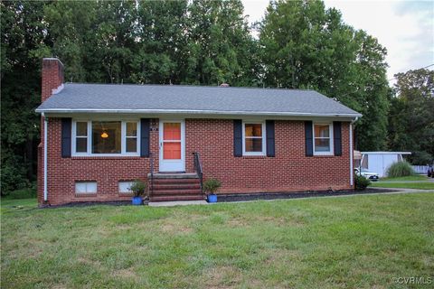 A home in Louisa