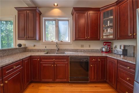 Tiny photo for 60 Heron Point Lane, Hartfield, VA 23071 (MLS # 2527300)