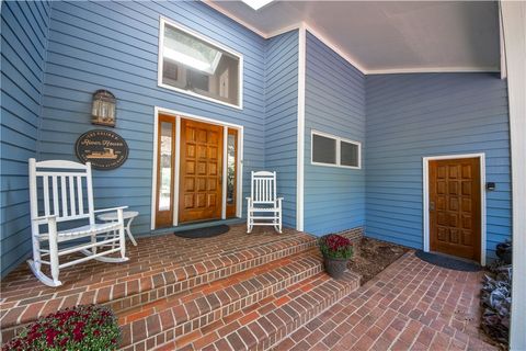 Tiny photo for 60 Heron Point Lane, Hartfield, VA 23071 (MLS # 2527300)