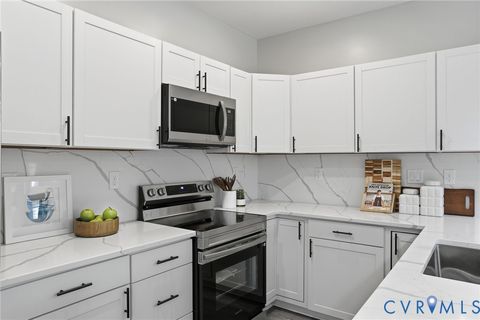 Tiny photo for 1304 Patterson Street, Petersburg, VA 23803 (MLS # 2608296)