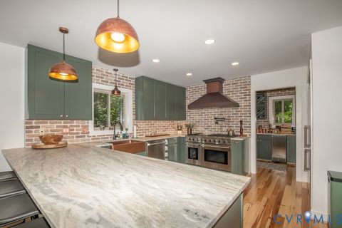 Tiny photo for 564 Pedlars Edge Drive, Wintergreen, VA 22967 (MLS # 2527179)