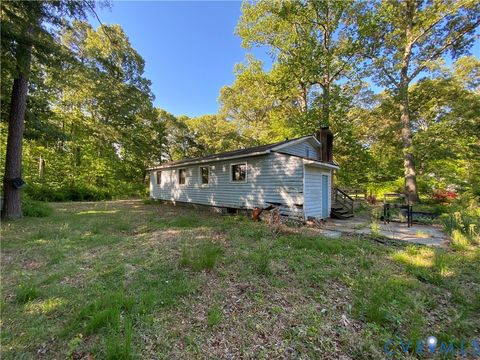Tiny photo for 122 Meadowlark Road, Urbanna, VA 23175 (MLS # 2610040)