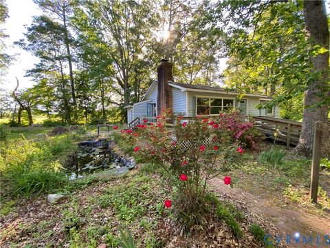 Tiny photo for 122 Meadowlark Road, Urbanna, VA 23175 (MLS # 2610040)