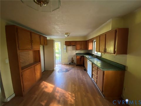 Tiny photo for 122 Meadowlark Road, Urbanna, VA 23175 (MLS # 2610040)