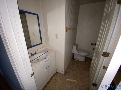 Tiny photo for 122 Meadowlark Road, Urbanna, VA 23175 (MLS # 2610040)