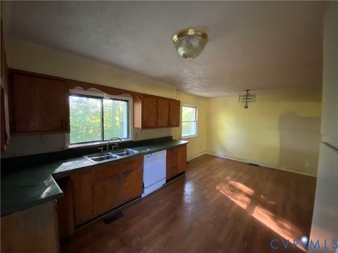 Tiny photo for 122 Meadowlark Road, Urbanna, VA 23175 (MLS # 2610040)