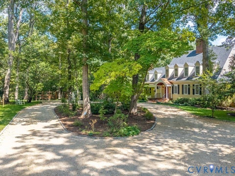 Tiny photo for 30 W Lower Tuckahoe Road, Richmond, VA 23238 (MLS # 2623840)
