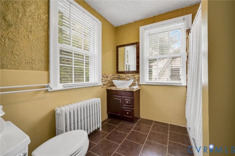 Tiny photo for 900 W South Boulevard, Petersburg, VA 23805 (MLS # 2626360)
