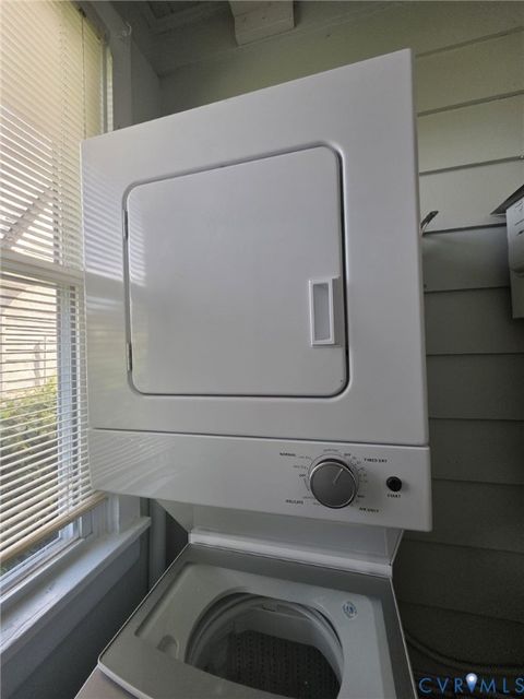 Tiny photo for 2622 Seminary Avenue, Richmond, VA 23220 (MLS # 2527457)