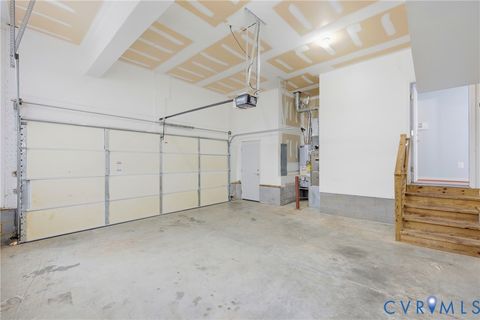 Tiny photo for 905 Oldenburg Circle, Henrico, VA 23223 (MLS # 2604431)