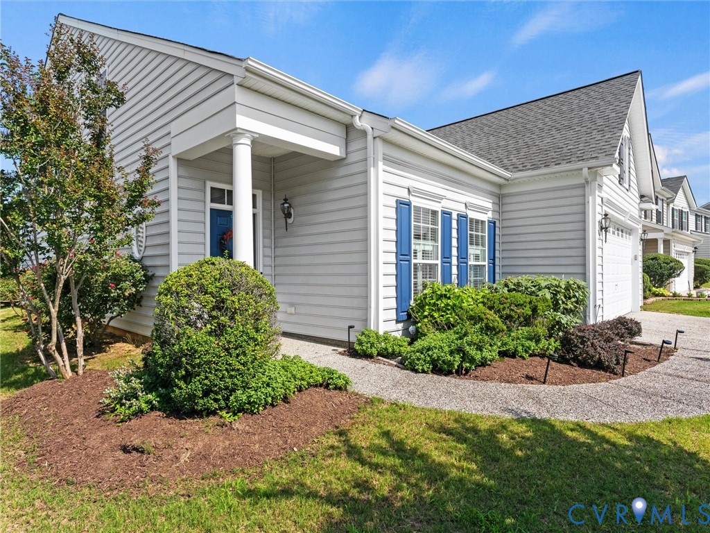 5676 Hogan Bridge Drive