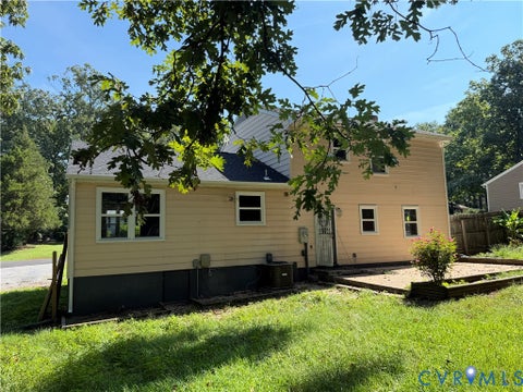 Tiny photo for 3916 Bronholly Road, North Chesterfield, VA 23832 (MLS # 2624902)