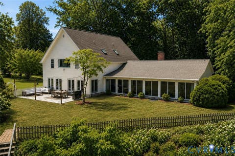 Photo for 437 Plainview Road