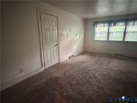 Tiny photo for 1308 Tabb Avenue, Hopewell, VA 23860 (MLS # 2613874)