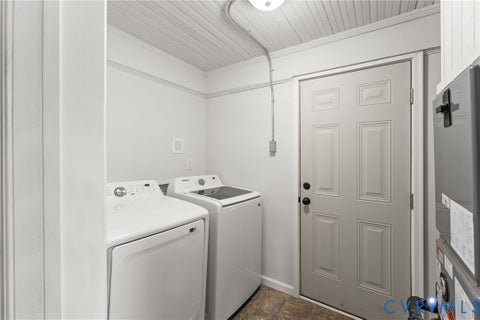 Tiny photo for 222 Elm Street, Petersburg, VA 23803 (MLS # 2625018)