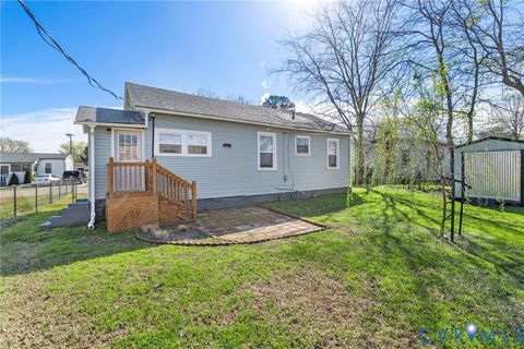 Tiny photo for 102 S 5th Avenue, Hopewell, VA 23860 (MLS # 2606725)