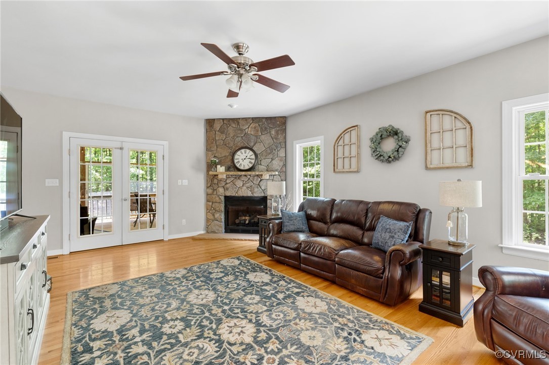 Powhatan, Virginia 23139, United States, 4 Bedrooms Bedrooms, ,3 BathroomsBathrooms,Residential,Pending,124662