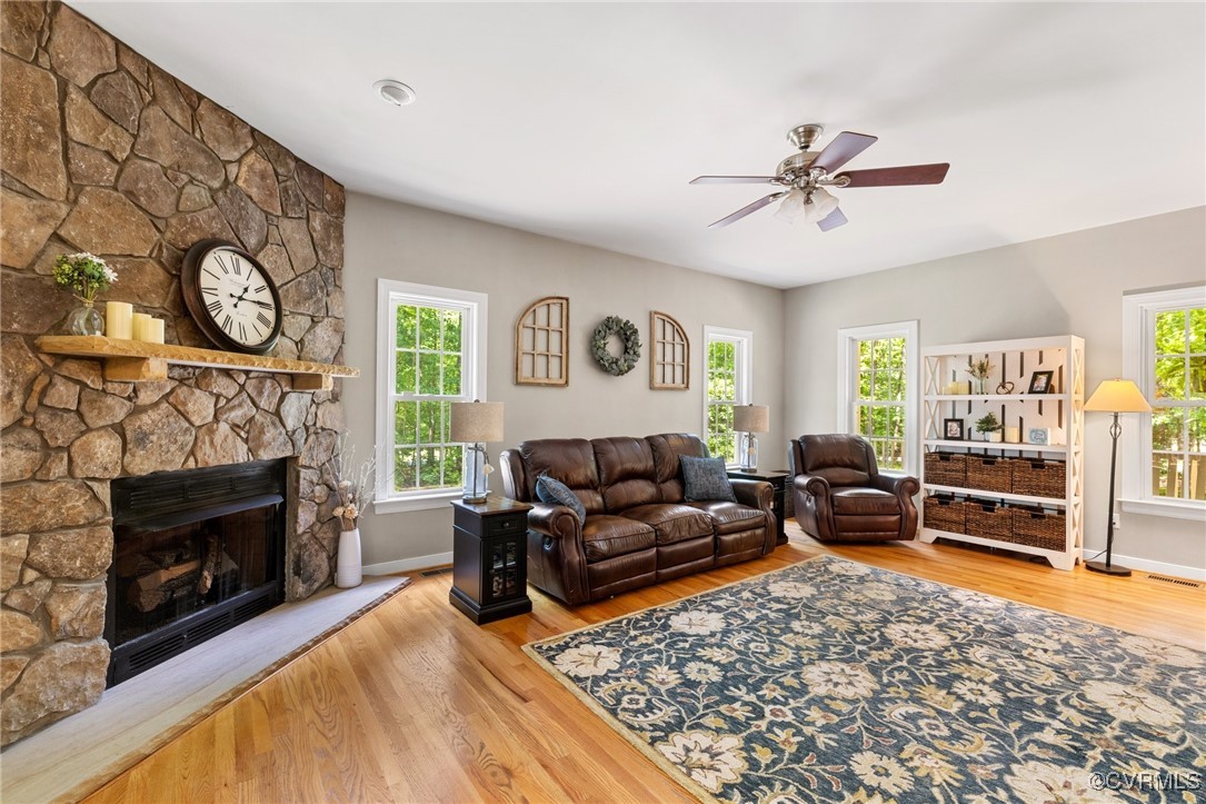 Powhatan, Virginia 23139, United States, 4 Bedrooms Bedrooms, ,3 BathroomsBathrooms,Residential,Pending,124662