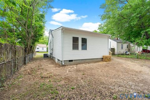 Tiny photo for 91 Slagle Avenue, Petersburg, VA 23803 (MLS # 2611610)