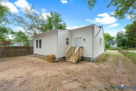 Tiny photo for 91 Slagle Avenue, Petersburg, VA 23803 (MLS # 2611610)
